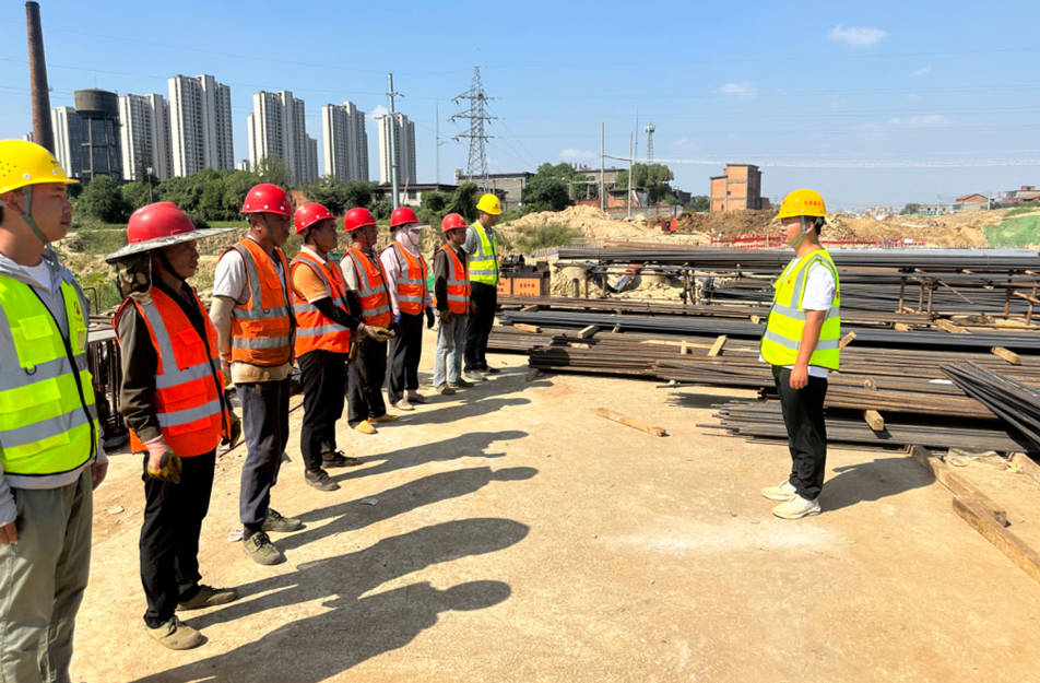 南昌市政建設(shè)集團(tuán)95后安全員譜寫(xiě)一線安全“主旋律”